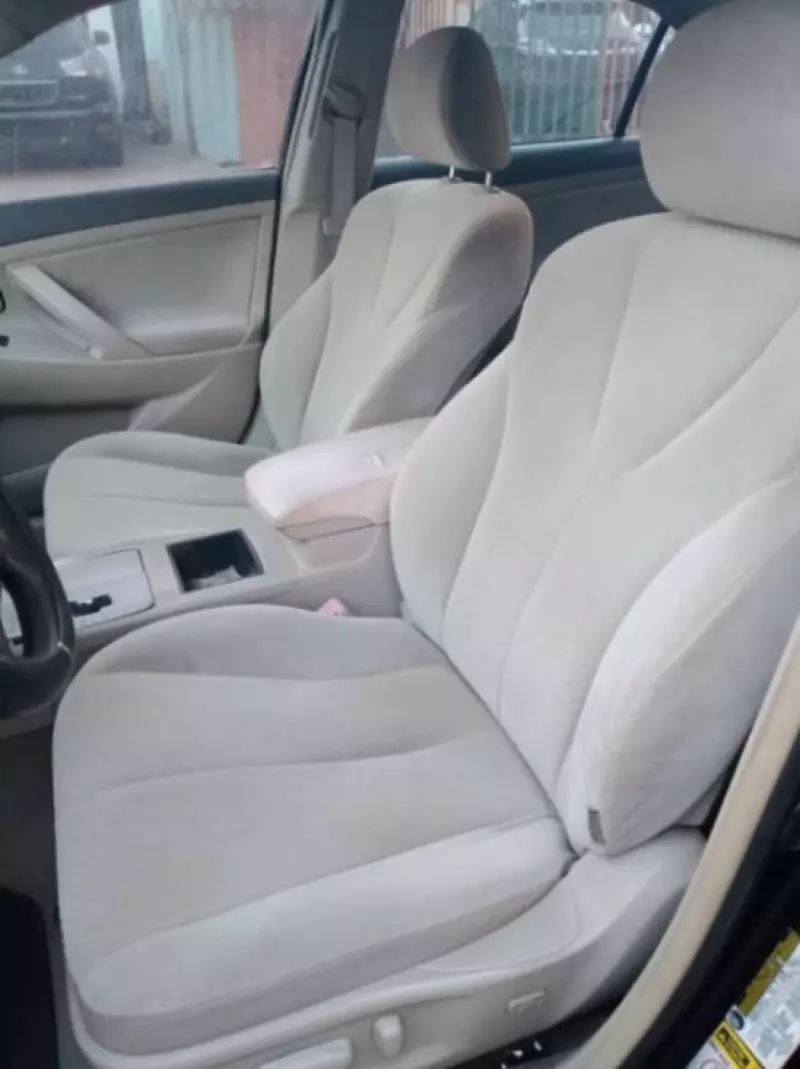 Toyota Camry   - 2007