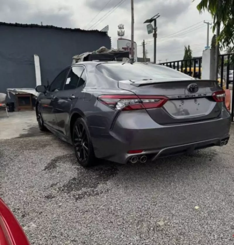 TOYOTA Camry - 2022