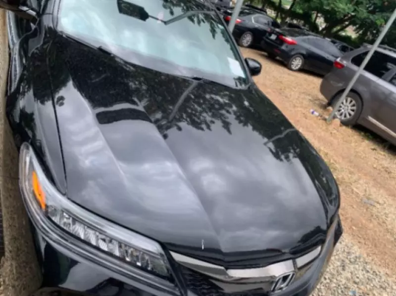 Honda Accord   - 2016