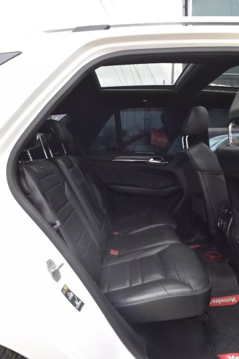 Mercedes-Benz ML 63 AMG   - 2015