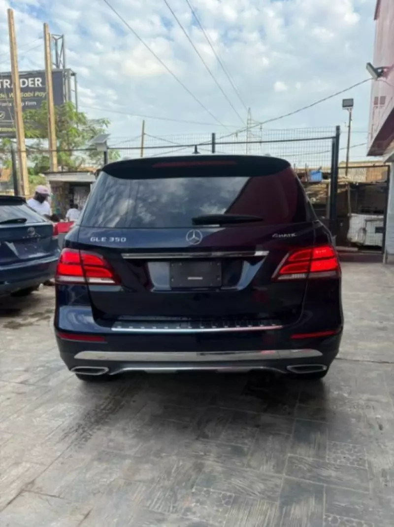 Mercedes-Benz GLE-Class   - 2017