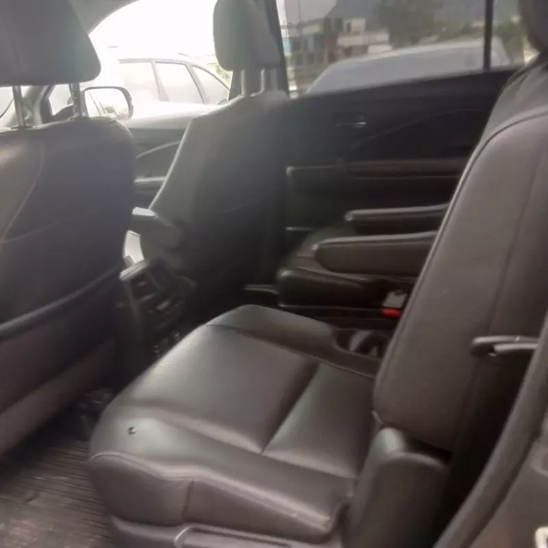 Honda Pilot   - 2018