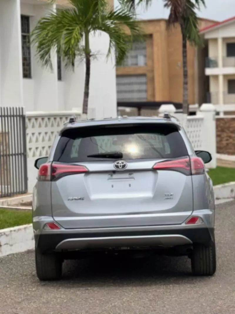 TOYOTA RAV 4 - 2018