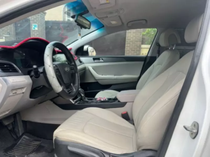 Hyundai Sonata   - 2016