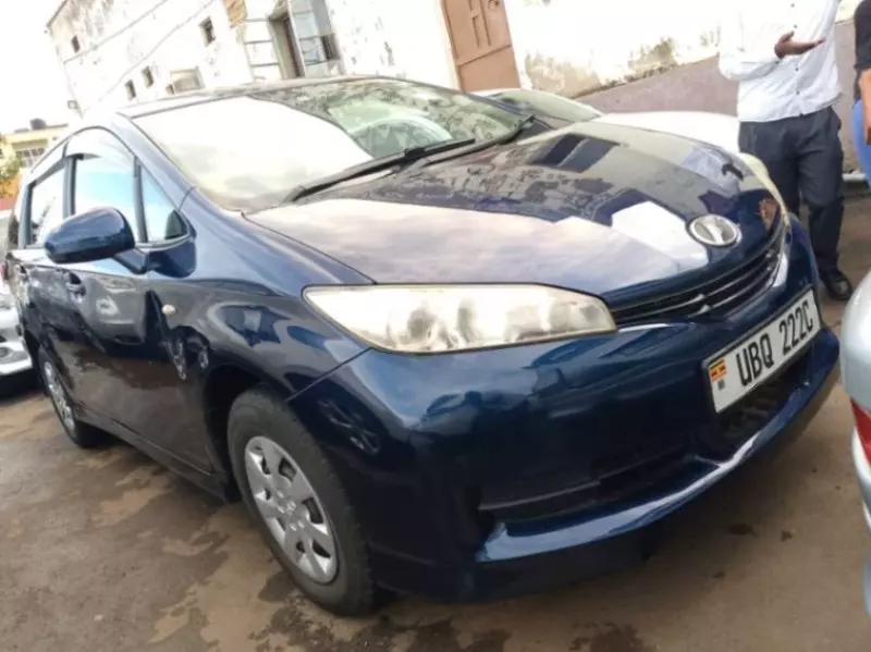 Toyota Wish   - 2010