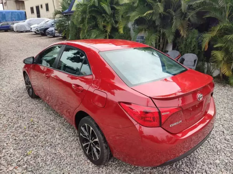 Toyota Corolla   - 2017