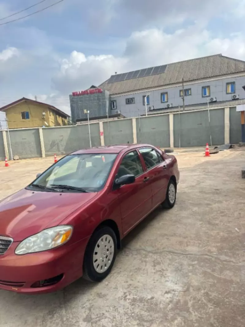 Toyota Corolla   - 2007