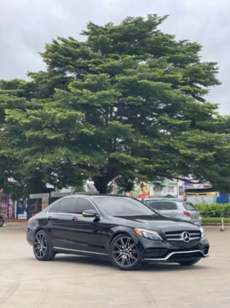 Mercedes-Benz C 300   - 2016