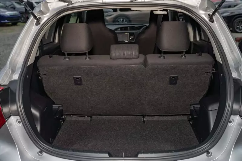 TOYOTA Vitz - 2019