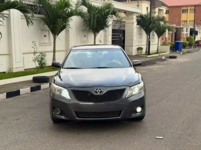 Toyota Camry   - 2007