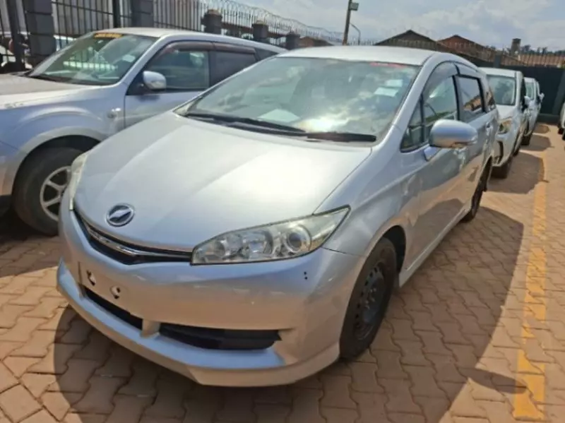 Toyota Wish   - 2014