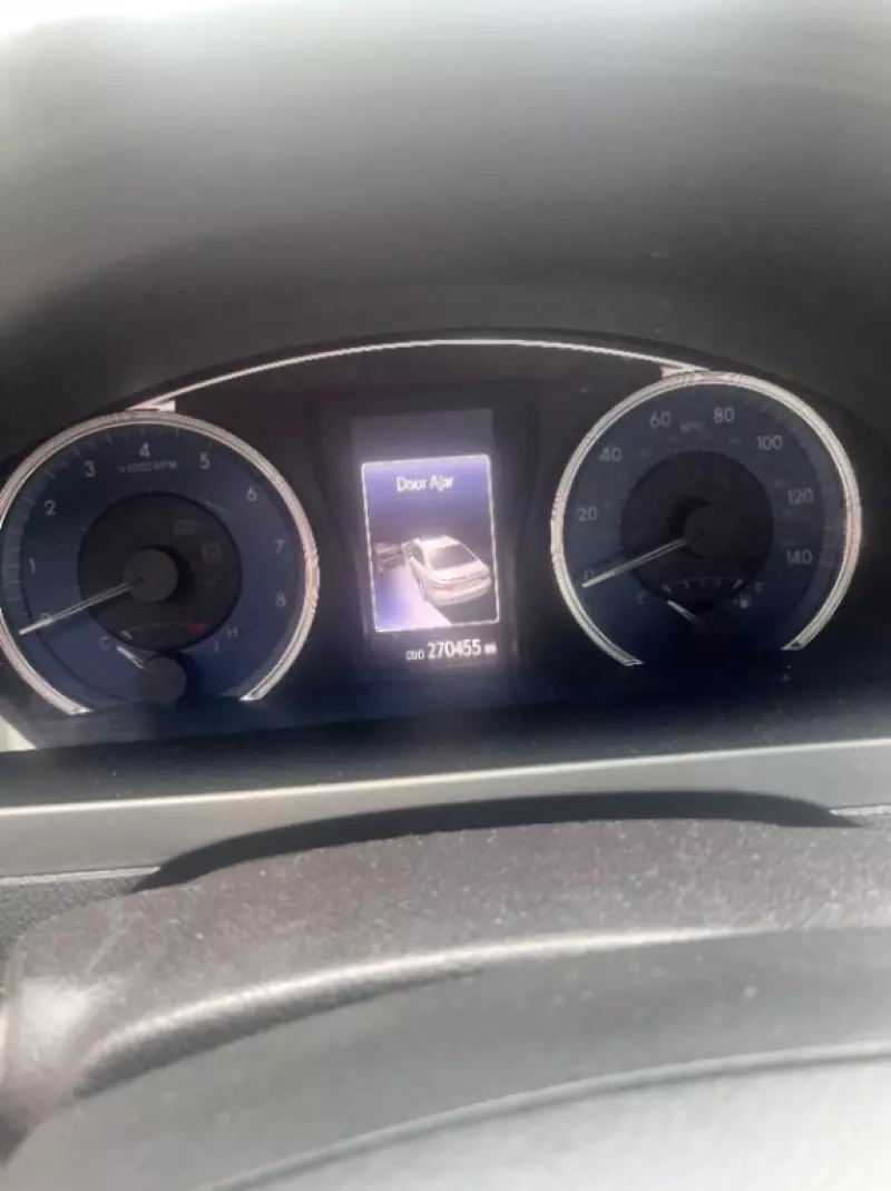 Toyota Camry   - 2016