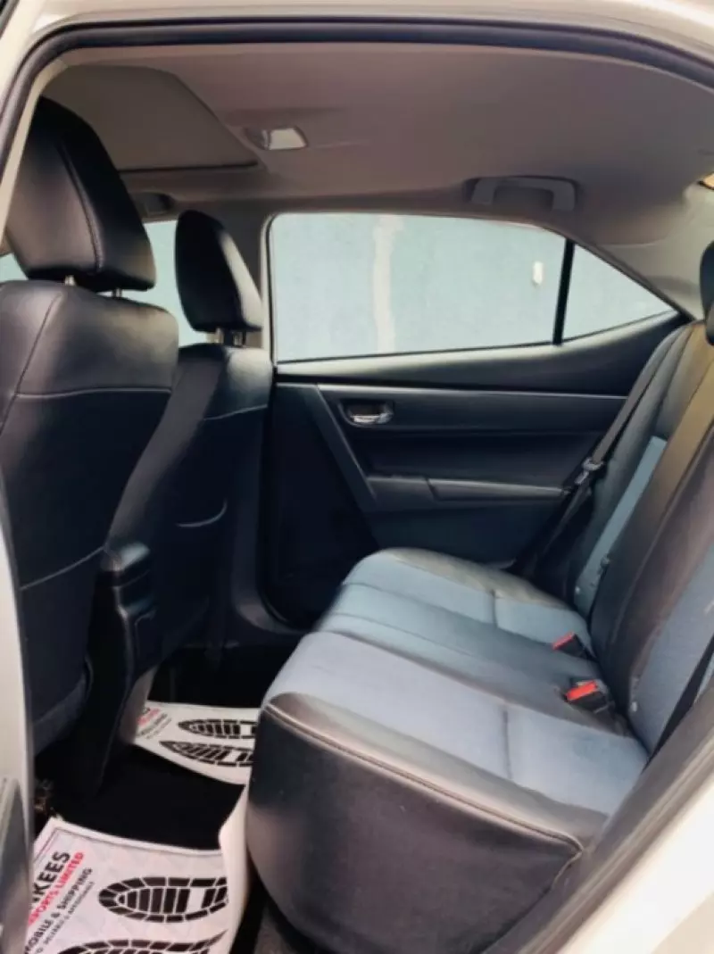 TOYOTA Corolla - 2014