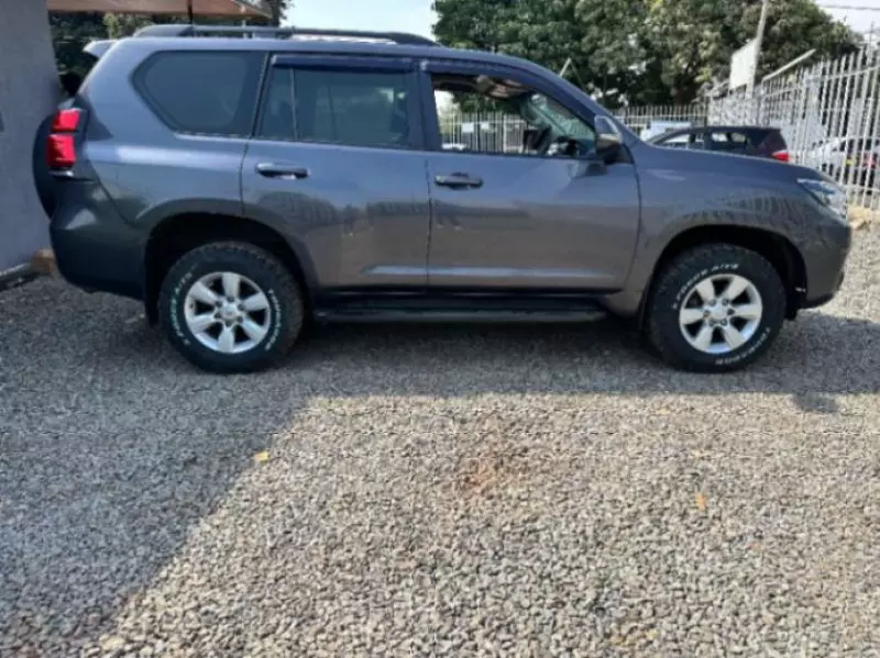 Toyota Land Cruiser Prado TX L   - 2015