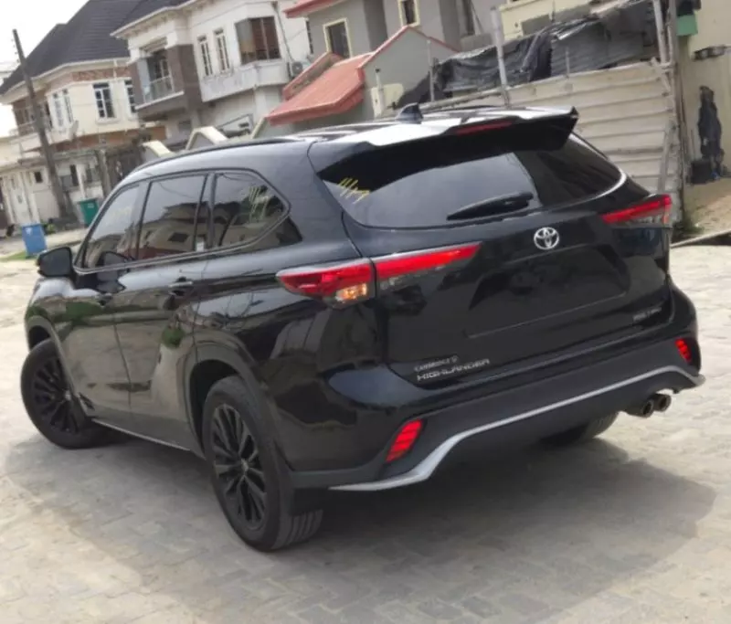 TOYOTA Highlander   - 2023