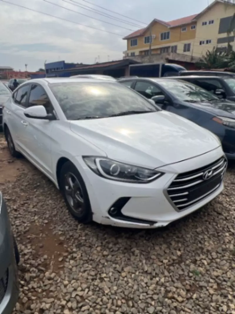 Hyundai Avante - 2016