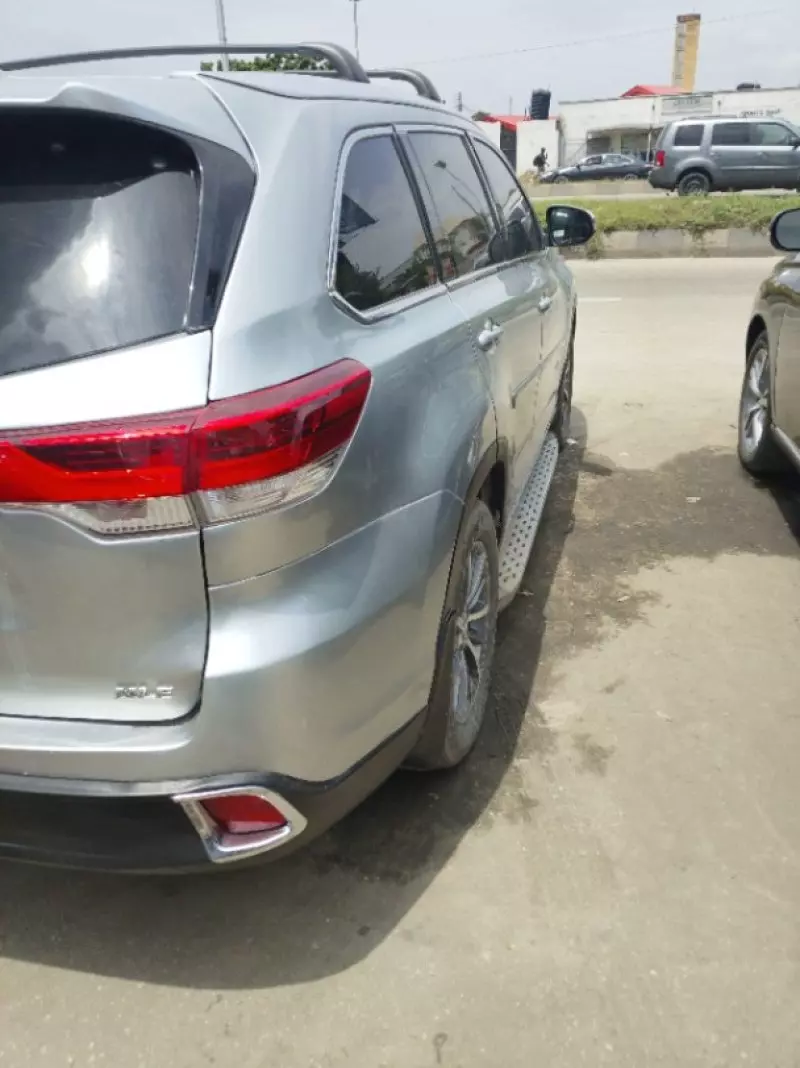 TOYOTA Highlander - 2018