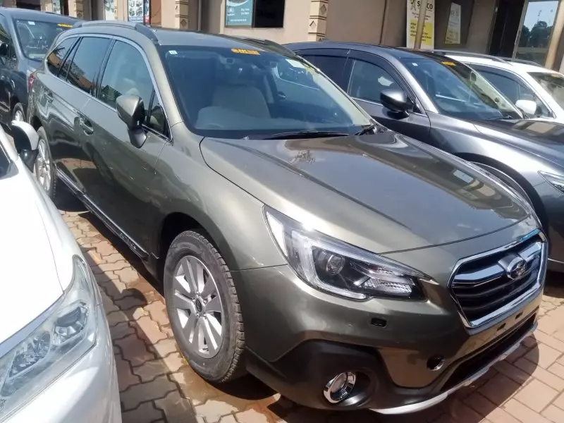 Subaru Outback   - 2017