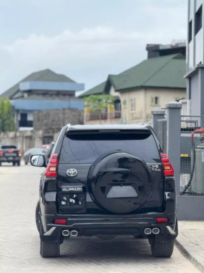 TOYOTA Prado   - 2019