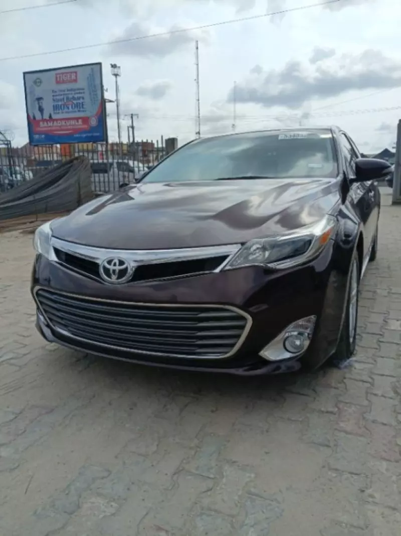 TOYOTA Avalon   - 2014