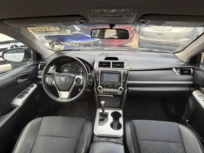 Toyota Camry - 2013