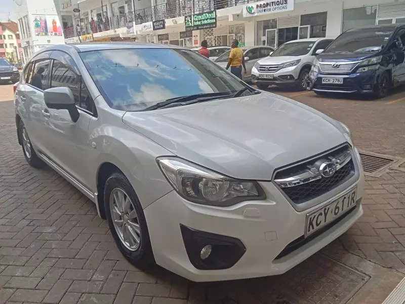 Subaru Impreza   - 2013