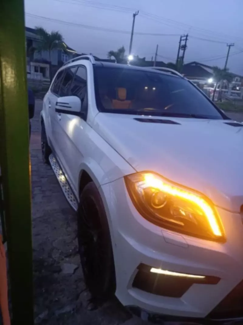 Mercedes-Benz GL-Class - 2013