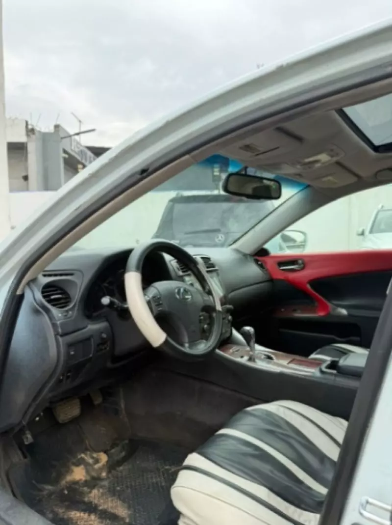 Lexus IS   - 2007