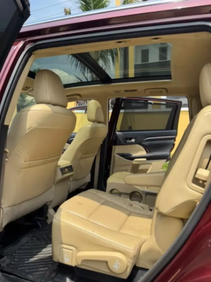 TOYOTA Highlander   - 2014