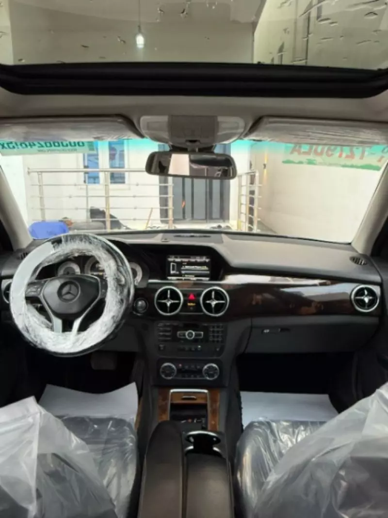 Mercedes-Benz GLK 350   - 2013