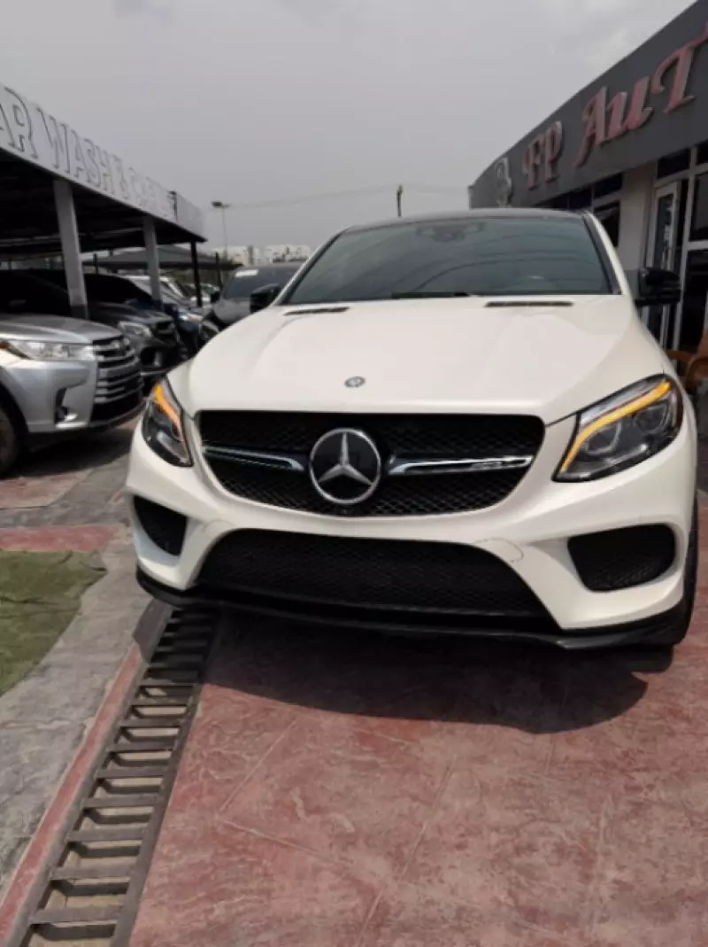 Mercedes-Benz GLE 43 AMG - 2017