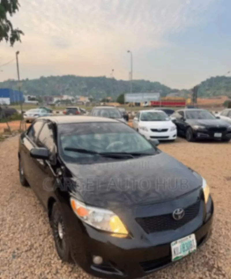TOYOTA Corolla - 2009