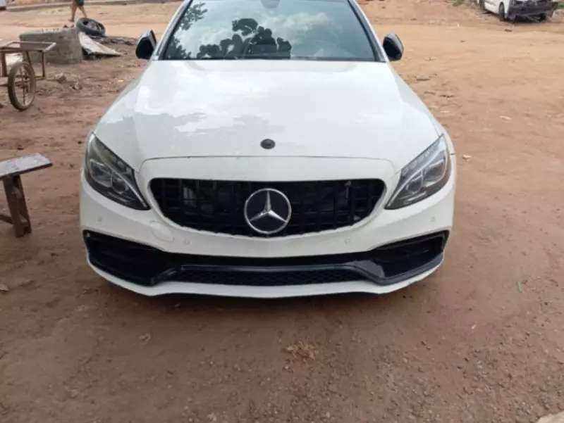 Mercedes-Benz C-Class   - 2016
