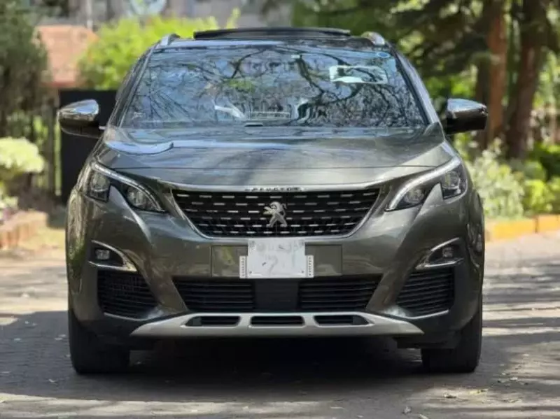 Peugeot 3008   - 2018