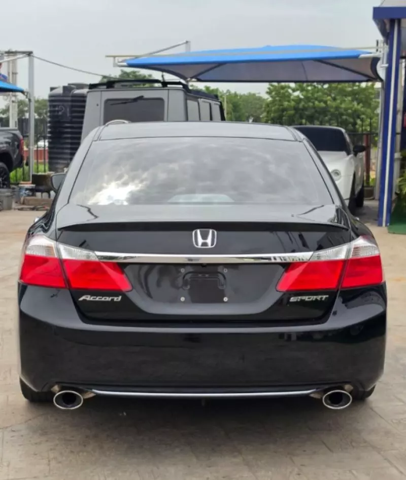Honda Accord   - 2014