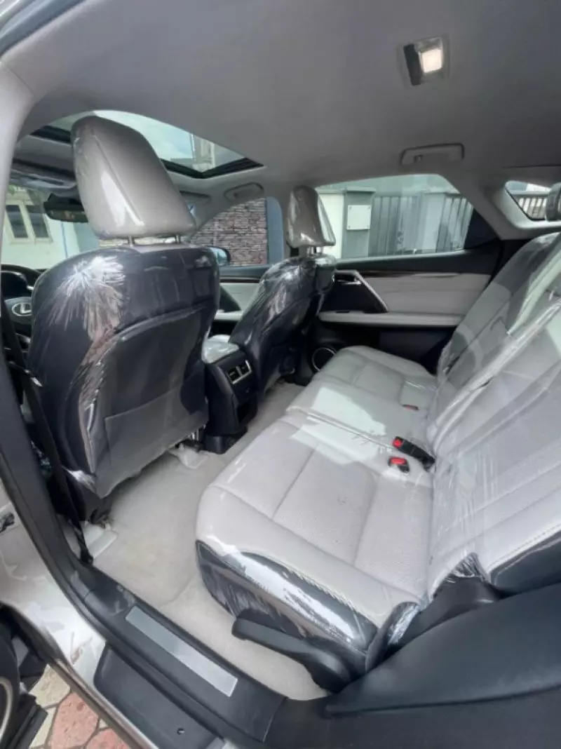 Lexus RX   - 2017