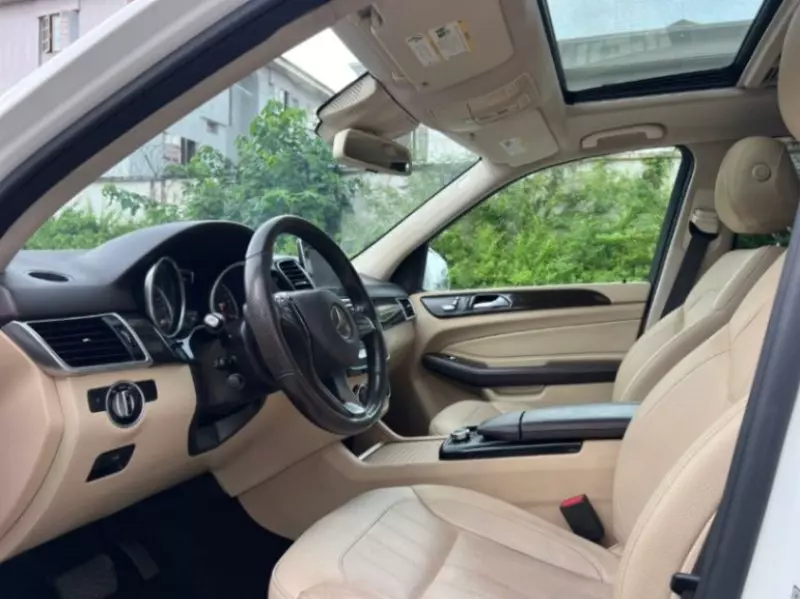 Mercedes-Benz GLE 350   - 2017