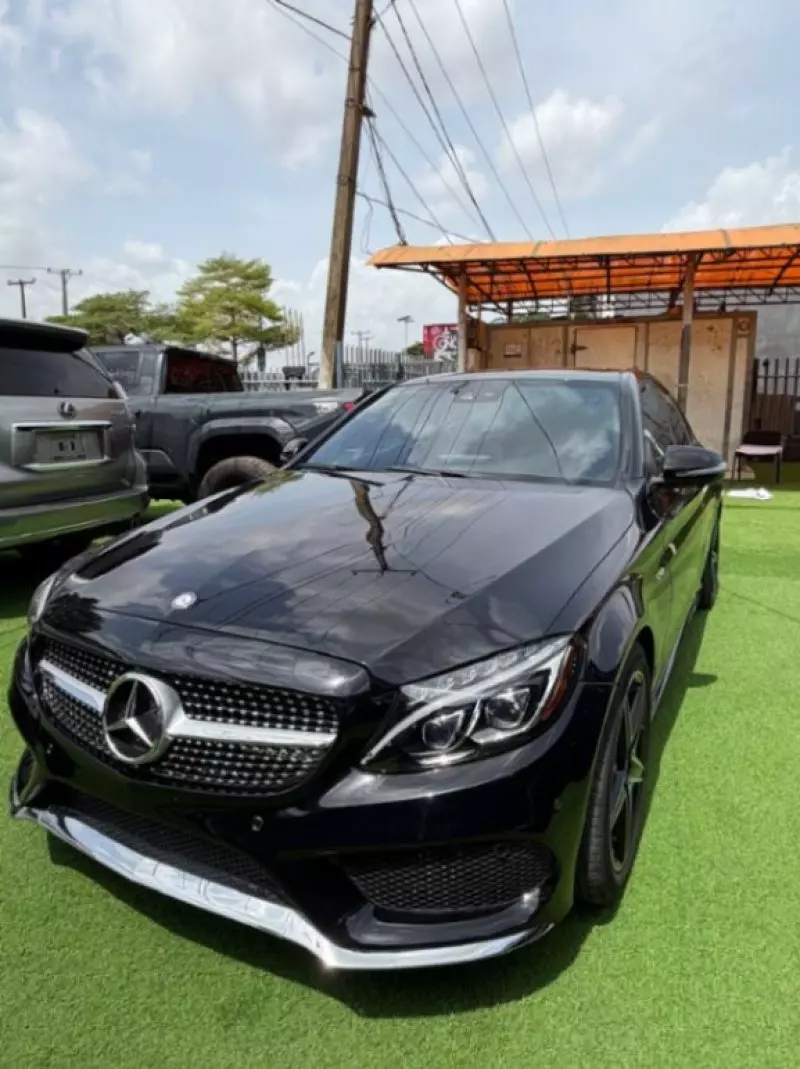 Mercedes-Benz C-Class - 2017