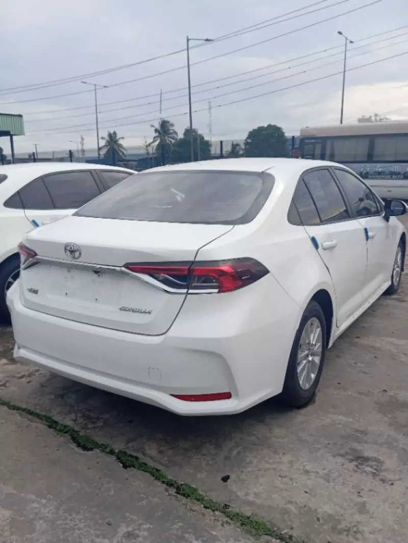Toyota Corolla   - 2021