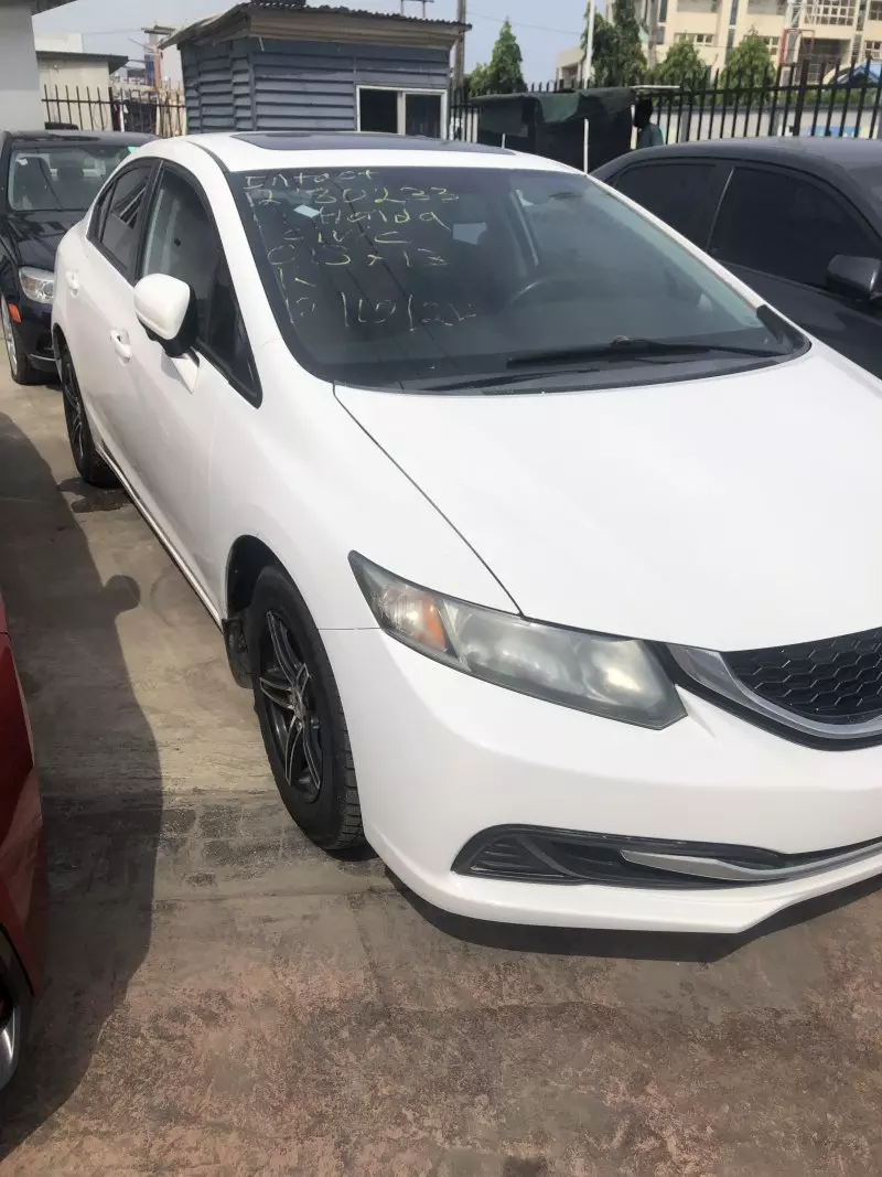 Honda Civic   - 2014