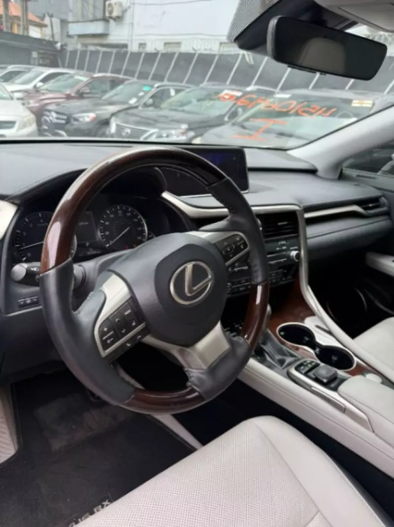 Lexus RX 350   - 2017