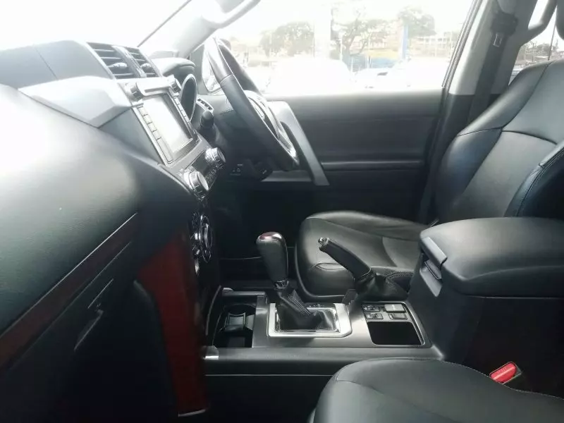Toyota Landcruiser Prado - 2016