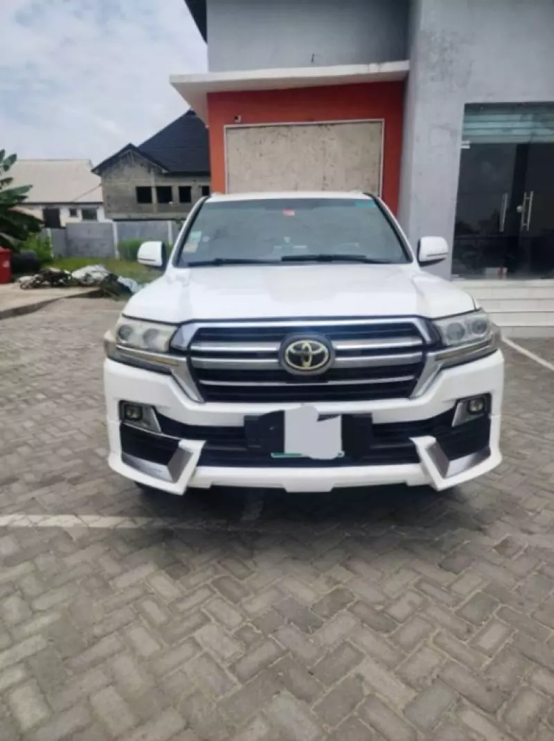 Toyota Land Cruiser   - 2009