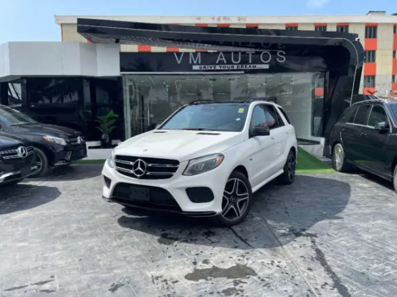Mercedes-Benz GLC 43 AMG   - 2018