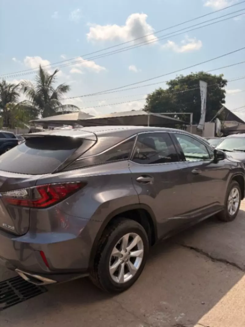 Lexus RX   - 2016