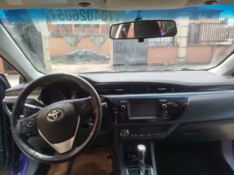 TOYOTA Corolla - 2015