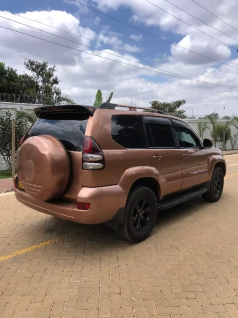 Toyota Land Cruiser   - 2009