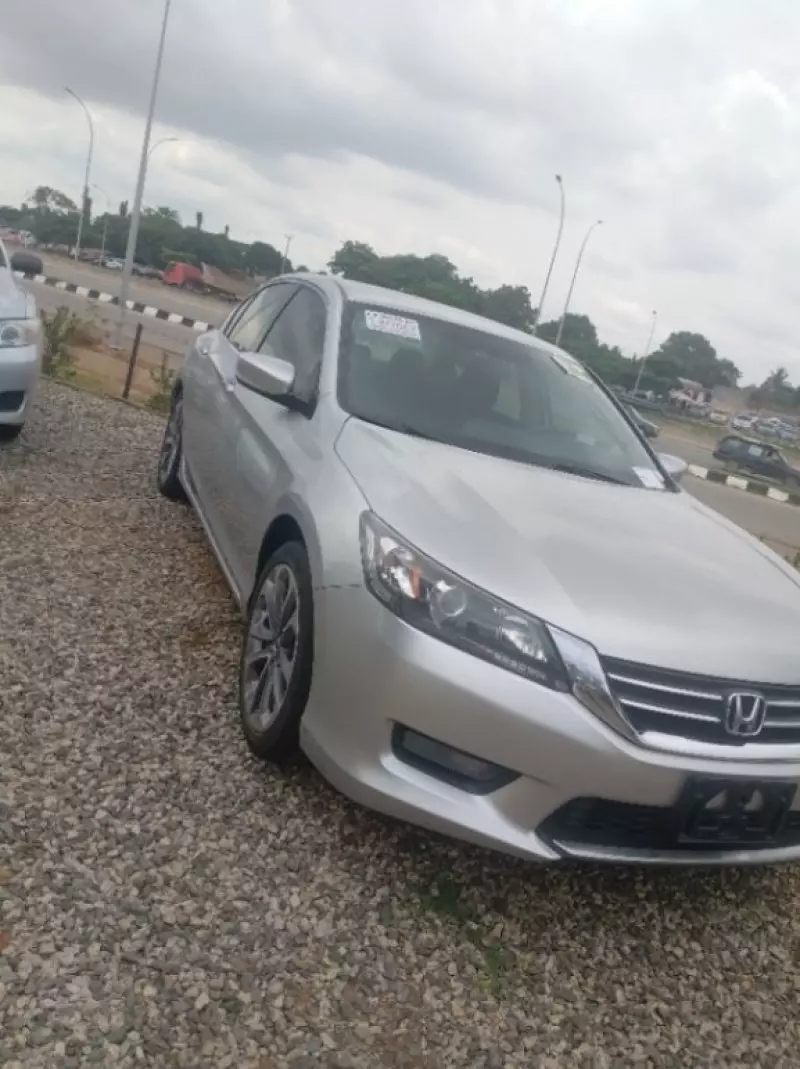 Honda Accord   - 2014