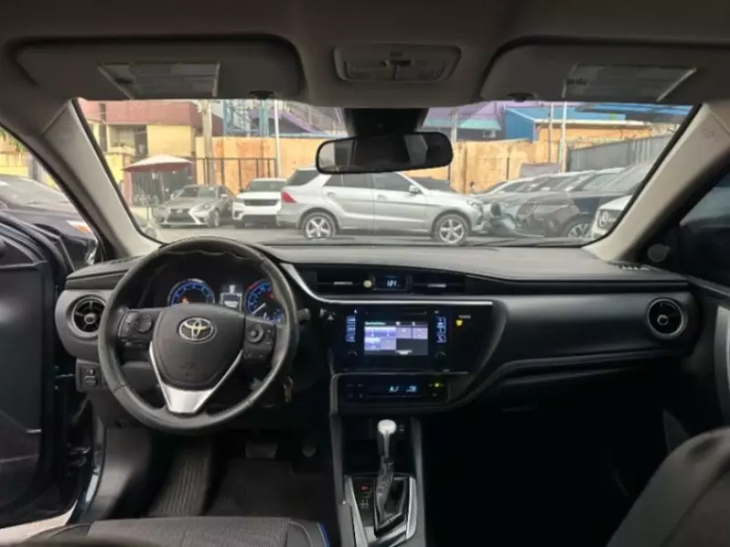 Toyota Corolla   - 2017