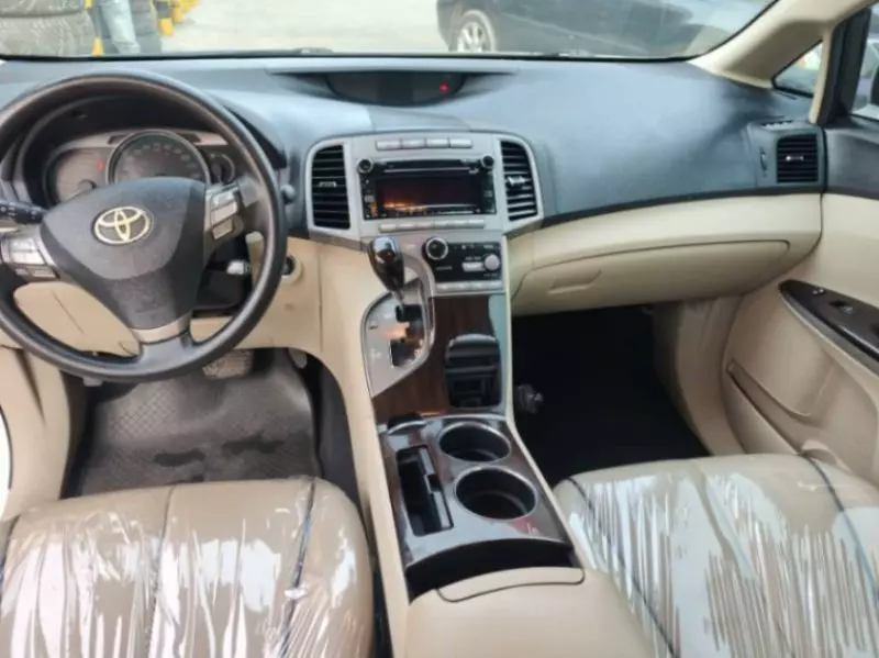 Toyota Venza   - 2010